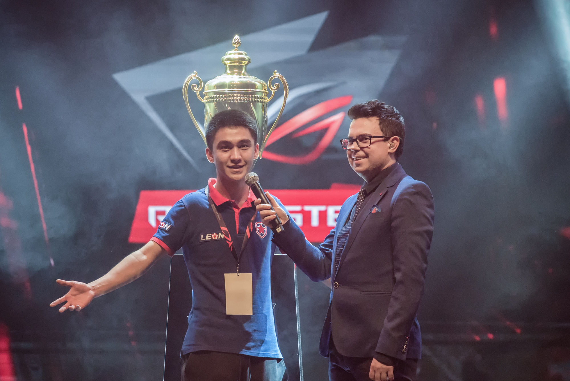 rog-masters-kl-small114